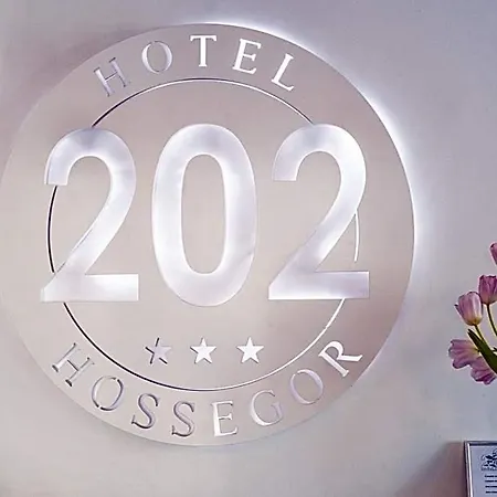 202 3*